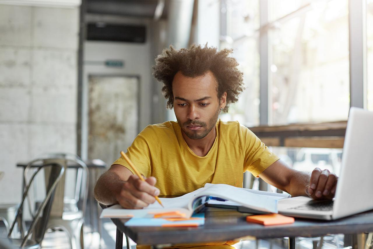 Job étudiant et alternant
